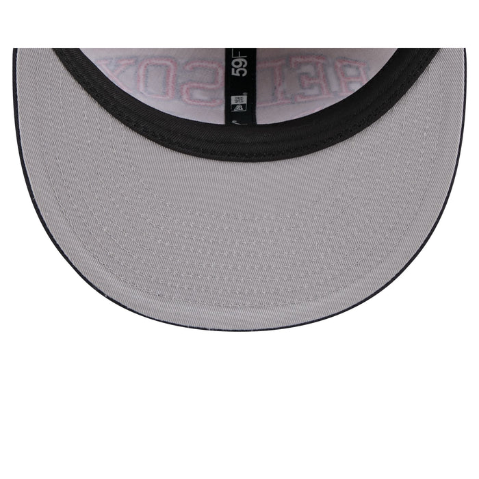 https://cdn.shopify.com/s/files/1/0601/2554/4675/files/60745723_RC59FIFTY_LifestyleEnergy_BOSRED_OTC_UV.jpg?v=1743788646