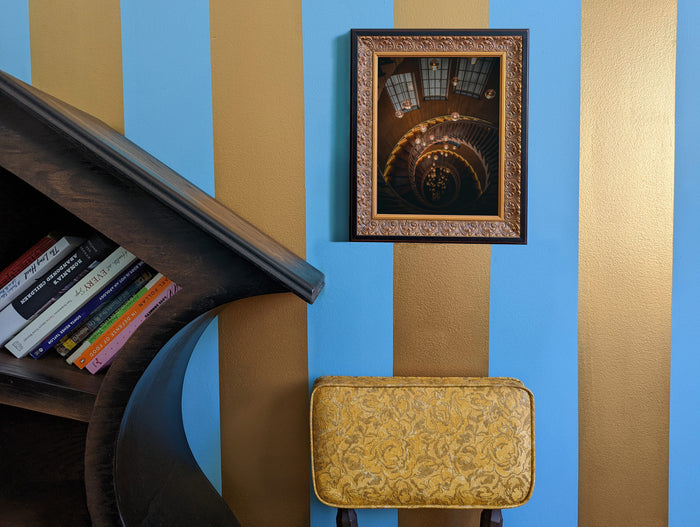 Furio 1.75", Distressed Gold and Black Matted Picture Frame