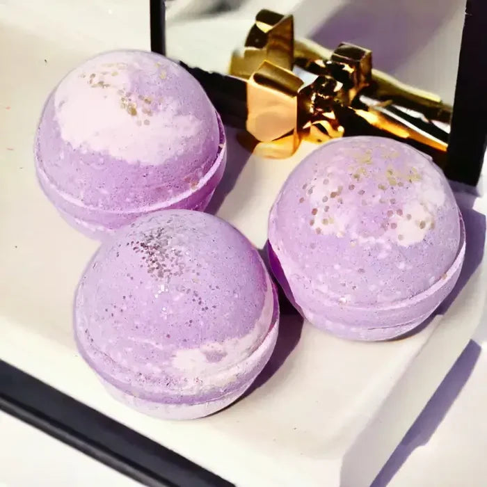 Luxury & Sweet Almond Large Bath Bomb