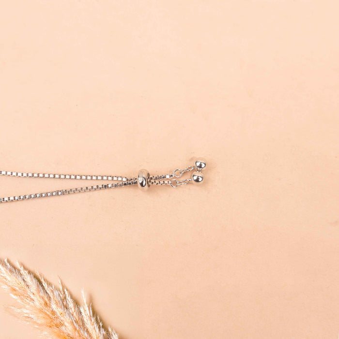 Qurbat Dainty Heart Bracelet