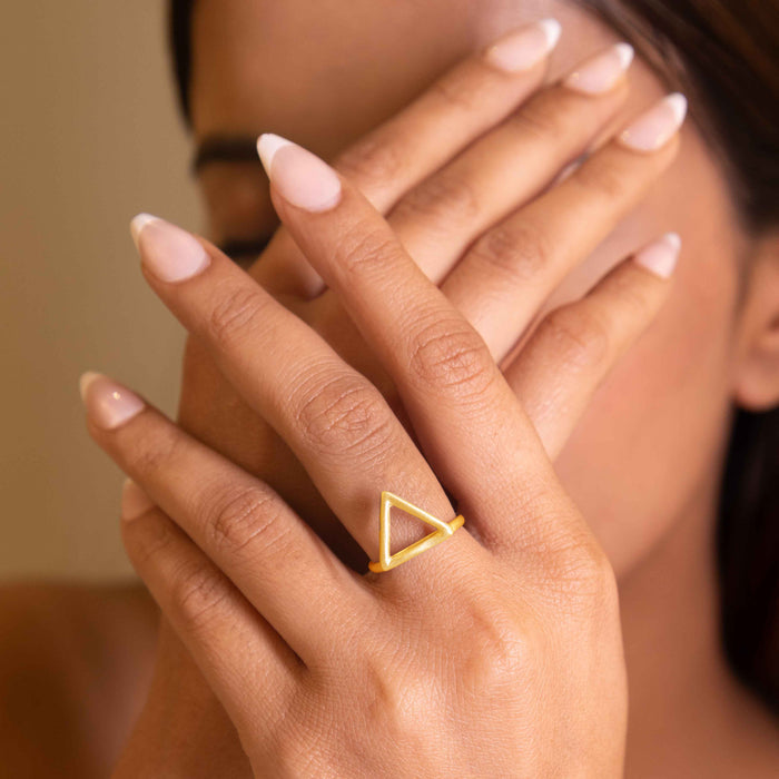 Adya Carved Trikon Ring