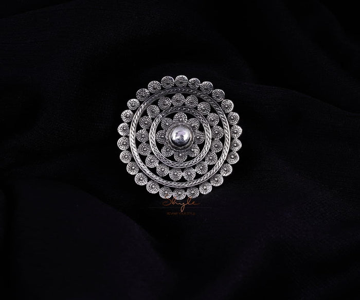 Adya Intricate Textured Ring