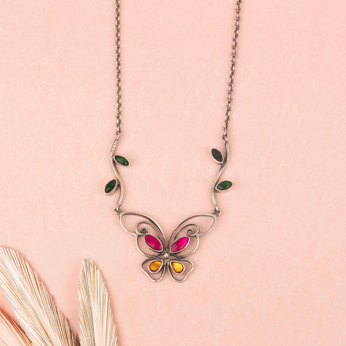 Adya Titli Aur Patti Necklace Set