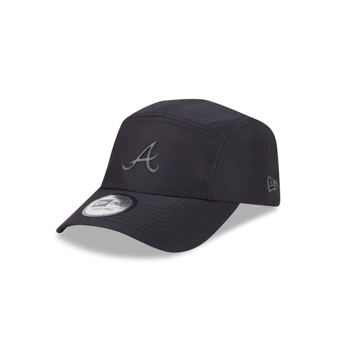 https://cdn.shopify.com/s/files/1/0601/2554/4675/files/60692608_RUNNER_ALPHARUNNER26166_ATLBRA_XBK_3QL.jpg?v=1756840927