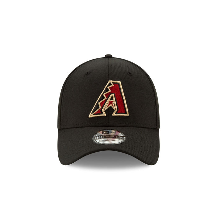 https://cdn.shopify.com/s/files/1/0601/2554/4675/files/14325445_39THIRTY_WSSIDEPATCHREPLICA_ARIDIA_BLK_F.jpg?v=1697832425