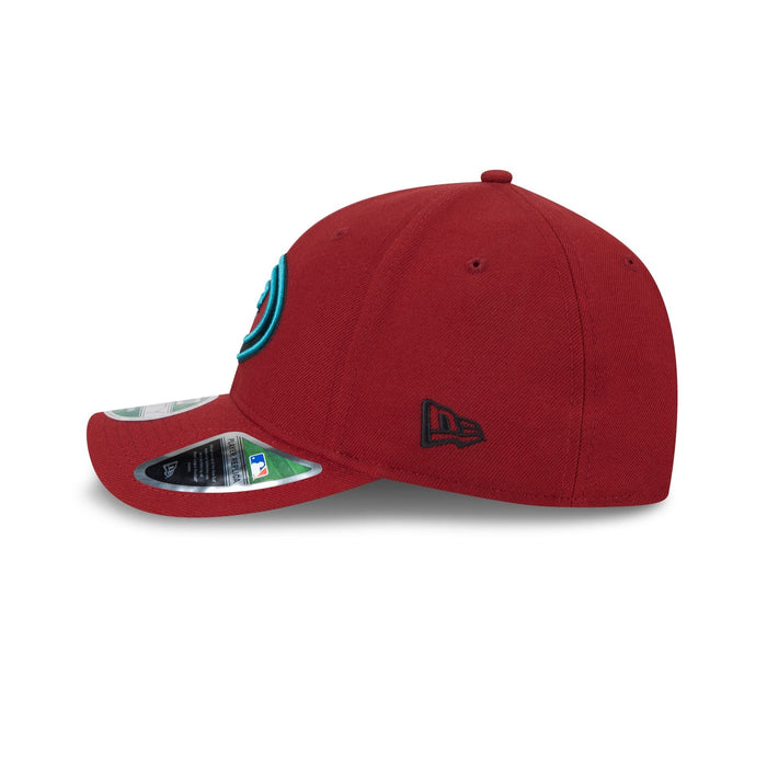https://cdn.shopify.com/s/files/1/0601/2554/4675/files/60646823_9FORTYMC_MLBPLYRREP940MC_ARIDIA_OTC_LSIDE.jpg?v=1736976586
