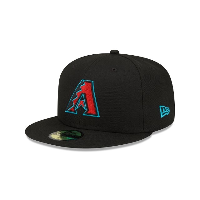 https://cdn.shopify.com/s/files/1/0601/2554/4675/products/70706951_59FIFTY_ACPERFALT23_ARIDIA_BLK_3QL.png?v=1669660956