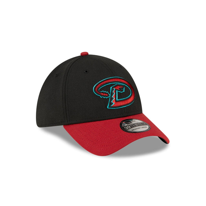 https://cdn.shopify.com/s/files/1/0601/2554/4675/files/60495360_60495365_39THIRTY_TEAMCLASSICRD_ARIDIA_BLKOTC_3QR.jpg?v=1699481198