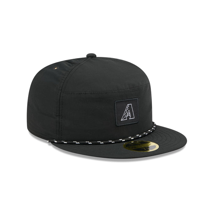 https://cdn.shopify.com/s/files/1/0601/2554/4675/files/60750790_59FIFTY_5950DAY5950SP270_ARIDIA_BLK_3QR.jpg?v=1745502727