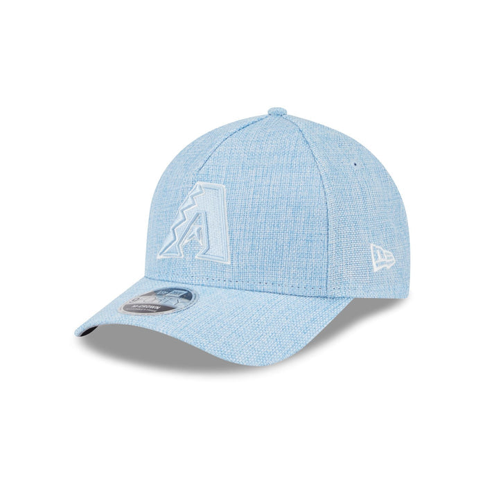 https://cdn.shopify.com/s/files/1/0601/2554/4675/files/60640988_940MC_20AFRAME_COTTONWEAVE_ARIDIA_GLB_3QL.jpg?v=1741121221