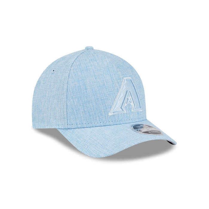https://cdn.shopify.com/s/files/1/0601/2554/4675/files/60640988_940MC_20AFRAME_COTTONWEAVE_ARIDIA_GLB_3QR.jpg?v=1741121221