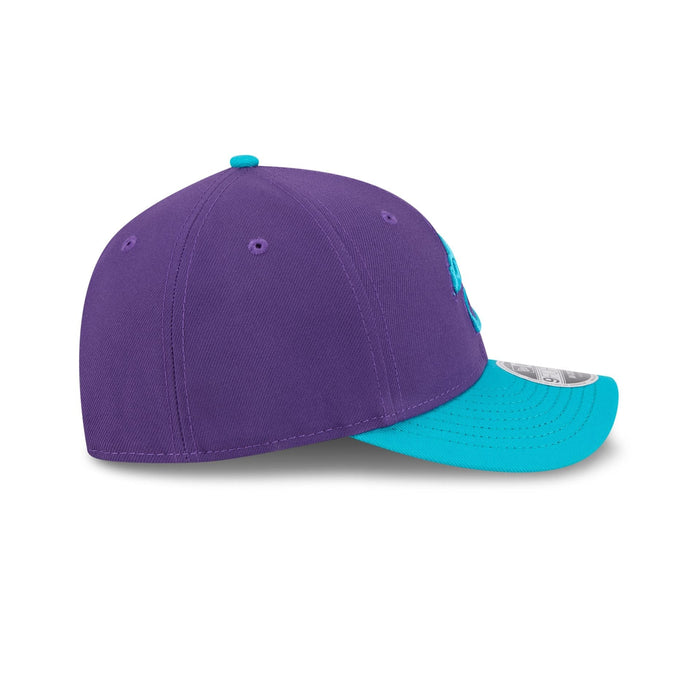 https://cdn.shopify.com/s/files/1/0601/2554/4675/files/60666768_9FORTYMC_CITYCONNECTARIDIA_ARIDIA_OTC_RSIDE.jpg?v=1746214108