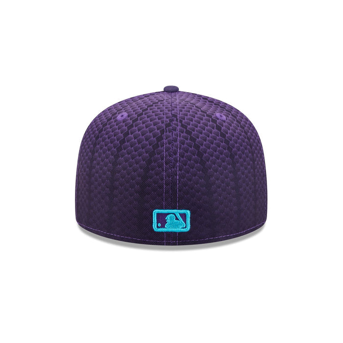 https://cdn.shopify.com/s/files/1/0601/2554/4675/files/60666930_59FIFTY_CITYCONNECTARIDIA_ARIDIA_OTC_R.jpg?v=1746214108