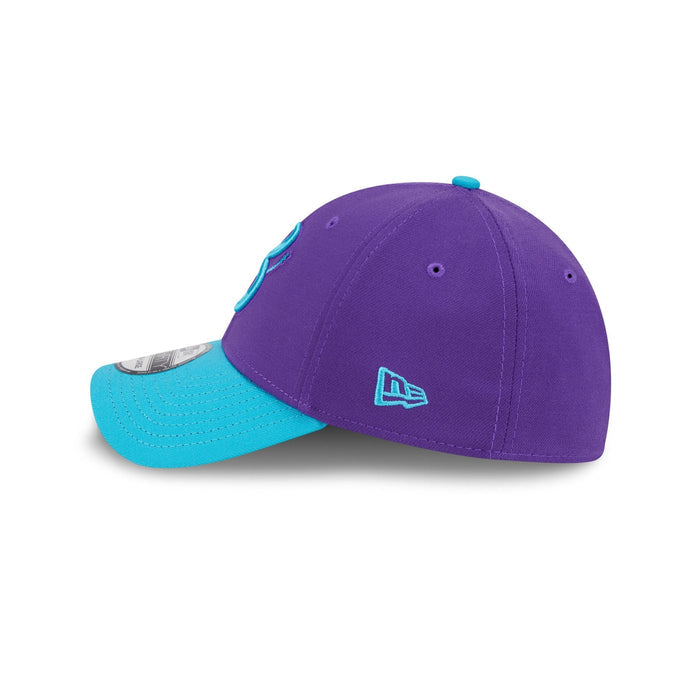 https://cdn.shopify.com/s/files/1/0601/2554/4675/files/60667028_39THIRTY_CITYCONNECTARIDIA_ARIDIA_OTC_LSIDE.jpg?v=1746214107