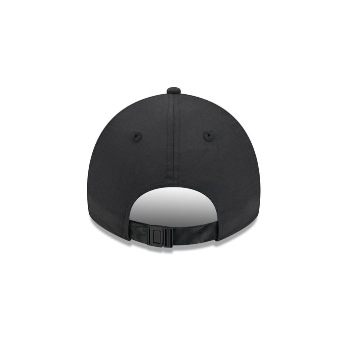 https://cdn.shopify.com/s/files/1/0601/2554/4675/files/60656394_9TWENTY_EVERYDAYNYLON_ARIDIA_BLK_R.jpg?v=1740520619