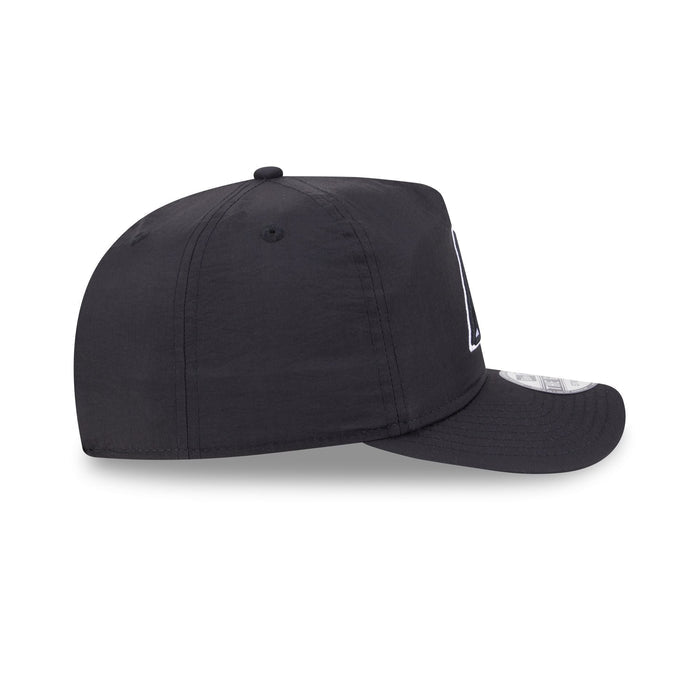https://cdn.shopify.com/s/files/1/0601/2554/4675/files/60641108_GOLFER_EVERYDAYNYLON_ARIDIA_BLK_RSIDE.jpg?v=1740520621