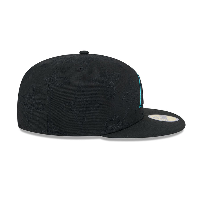 https://cdn.shopify.com/s/files/1/0601/2554/4675/files/60641240_59FIFTY_OTCPATTERN_ARIDIA_OTC_RSIDE.jpg?v=1739890275