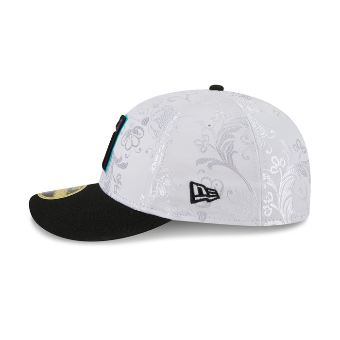 https://cdn.shopify.com/s/files/1/0601/2554/4675/files/60750743_LC5950_5950DAY5950LP2704_ARIDIA_XWH_LSIDE.jpg?v=1745502739