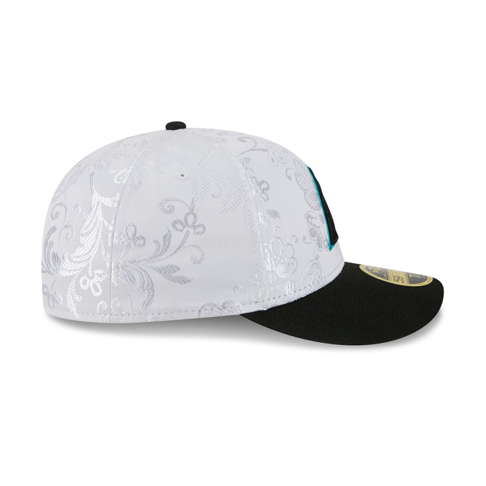 https://cdn.shopify.com/s/files/1/0601/2554/4675/files/60750743_LC5950_5950DAY5950LP2704_ARIDIA_XWH_RSIDE.jpg?v=1745502739