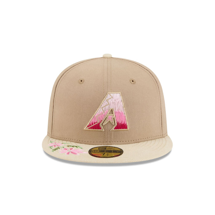 https://cdn.shopify.com/s/files/1/0601/2554/4675/files/60668440_59FIFTY_HANDSTITCHEDFLORAL_ARIDIA_OTC_F.jpg?v=1739218475