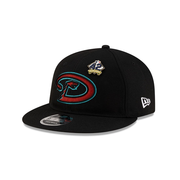 https://cdn.shopify.com/s/files/1/0601/2554/4675/files/60662283_RC9FIFTY_JRD25_ARIDIA_BLK_3QL.jpg?v=1741724238