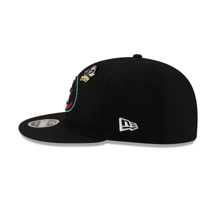 https://cdn.shopify.com/s/files/1/0601/2554/4675/files/60662283_RC9FIFTY_JRD25_ARIDIA_BLK_LSIDE.jpg?v=1741724238