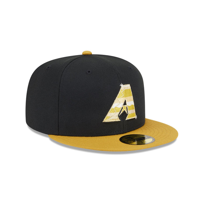 https://cdn.shopify.com/s/files/1/0601/2554/4675/files/60750811_59FIFTY_5950DAY595027055_ARIDIA_BLK_3QR.jpg?v=1745502724