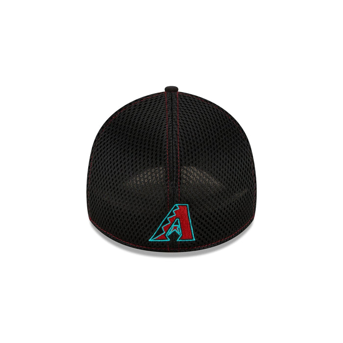 https://cdn.shopify.com/s/files/1/0601/2554/4675/files/60495366_39THIRTY_NEOGM_ARIDIA_OTCBLK_R.jpg?v=1705601002