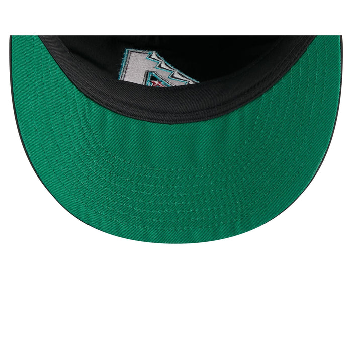 https://cdn.shopify.com/s/files/1/0601/2554/4675/files/60723995_RC9FIFTY_950RCAFNYLON25833_ARIDIA_OTC_UV.jpg?v=1756141601
