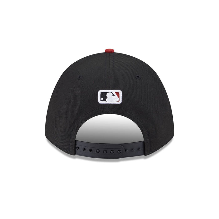 https://cdn.shopify.com/s/files/1/0601/2554/4675/files/60646827_9FORTYMC_MLBPLYRREP940MC_ARIDIA_OTC_R.jpg?v=1736976592