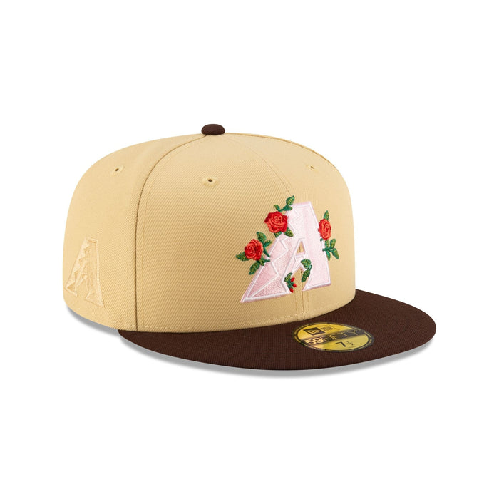 https://cdn.shopify.com/s/files/1/0601/2554/4675/files/70918501_59FIFTY_JUSTCAPS_ROSES_ARIDIA_TAN_3QR.jpg?v=1737469337