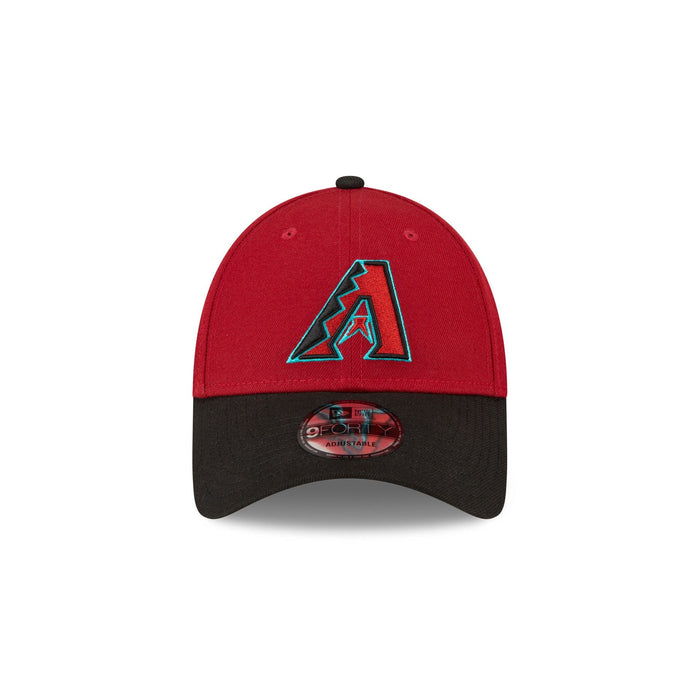 https://cdn.shopify.com/s/files/1/0601/2554/4675/files/60495367_60495371_9FORTY_THELEAGUEGM_ARIDIA_OTCBLK_F.jpg?v=1699481198