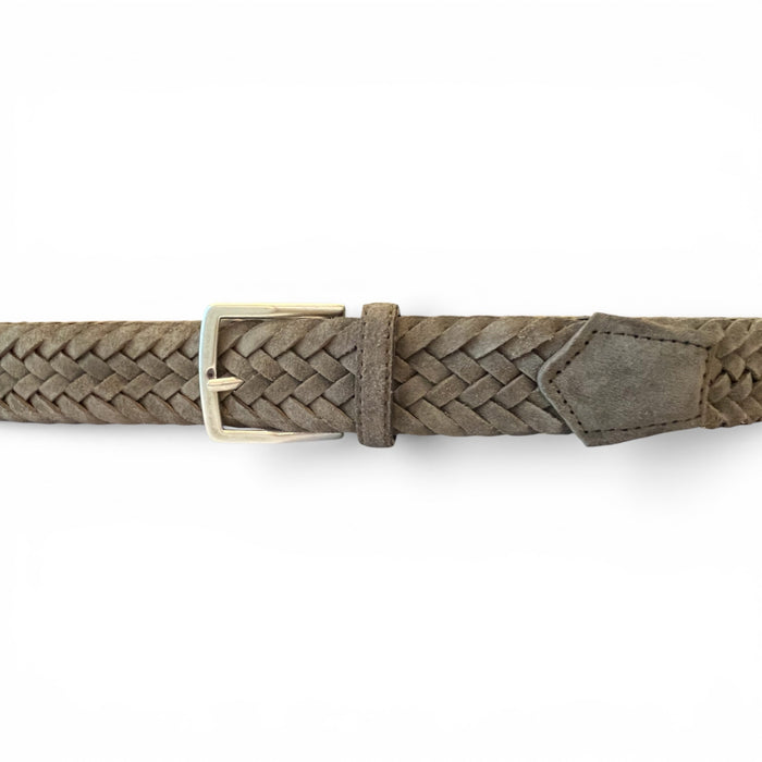 A size guide for ATHISON's premium men's belts, showing sizes XS to XL (waists 70–115 cm). The illustrated COFFEE BROWN BRAIDED SUEDE BELT in size M fits a 95 cm waist and measures 110 cm in total length.