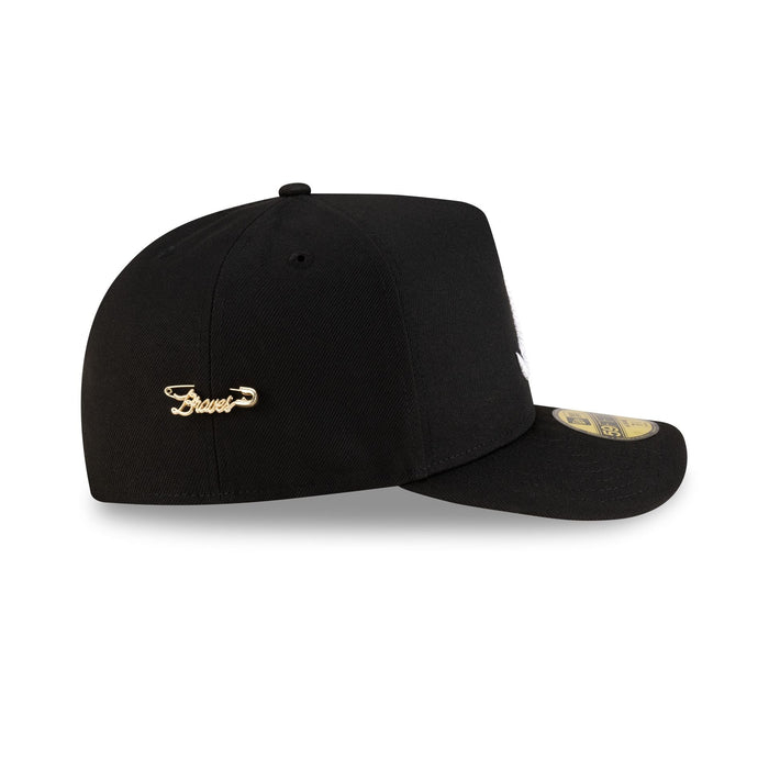 https://cdn.shopify.com/s/files/1/0601/2554/4675/files/60668858_59FIFTYAF_SCRIPT_PIN_ATLBRA_BLK_RSIDE.jpg?v=1748617270