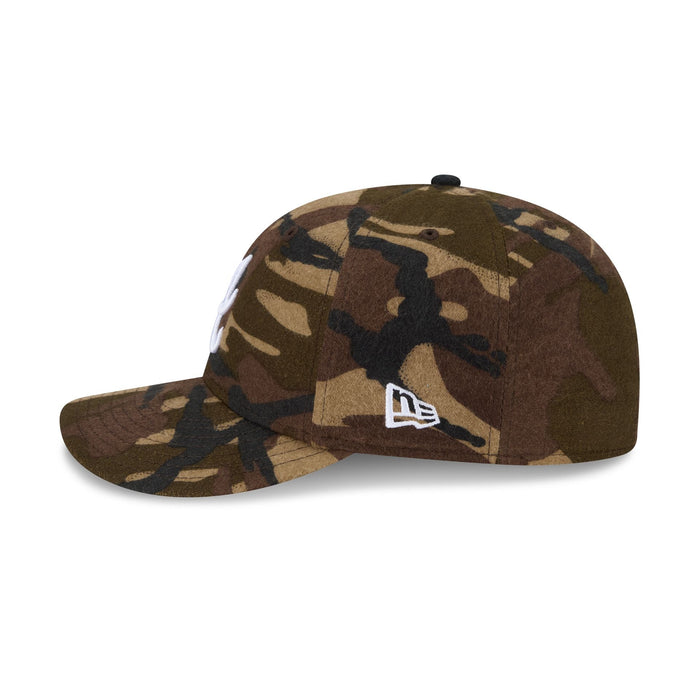 https://cdn.shopify.com/s/files/1/0601/2554/4675/files/60847077_59FIFTY_CC59FIFTYPC32422_ATLBRA_XCM_LSIDE.jpg?v=1763569074