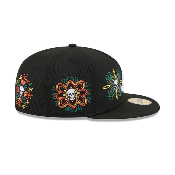https://cdn.shopify.com/s/files/1/0601/2554/4675/files/60832767_59FIFTY_LifestyleEnergy_ATLBRA_BLK_RSIDE.jpg?v=1760914192