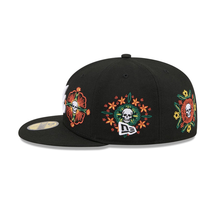 https://cdn.shopify.com/s/files/1/0601/2554/4675/files/60832767_59FIFTY_LifestyleEnergy_ATLBRA_BLK_LSIDE.jpg?v=1760914192