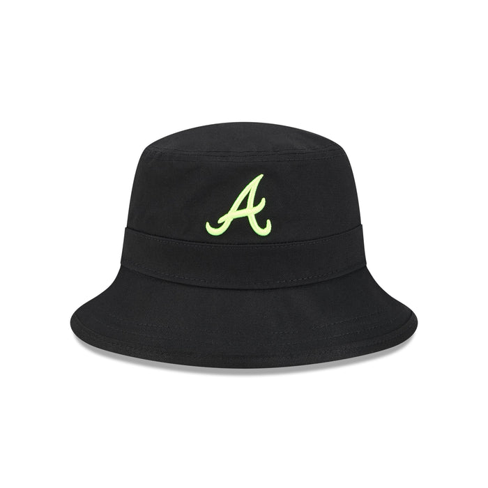 https://cdn.shopify.com/s/files/1/0601/2554/4675/files/60579257_ECOMBKT22727ATLBRABLK_F.jpg?v=1722364582