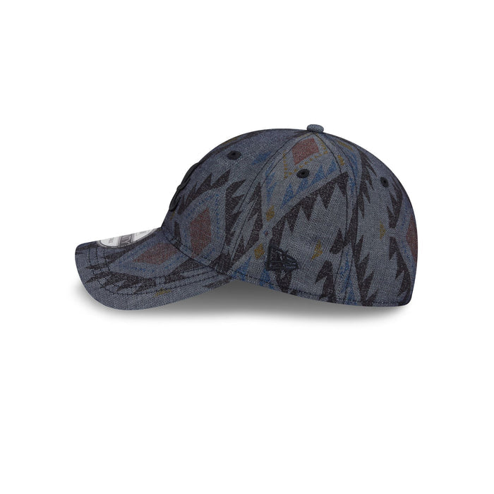 https://cdn.shopify.com/s/files/1/0601/2554/4675/files/60745149_9TWENTY_AZTECPATTERN9TWENTY26_ATLBRA_XNV_LSIDE.jpg?v=1746108050