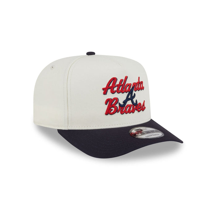 https://cdn.shopify.com/s/files/1/0601/2554/4675/files/60727238_9FIFTYAF_950AFCHNSTCH25232_ATLBRA_CHW_3QR.jpg?v=1756828221