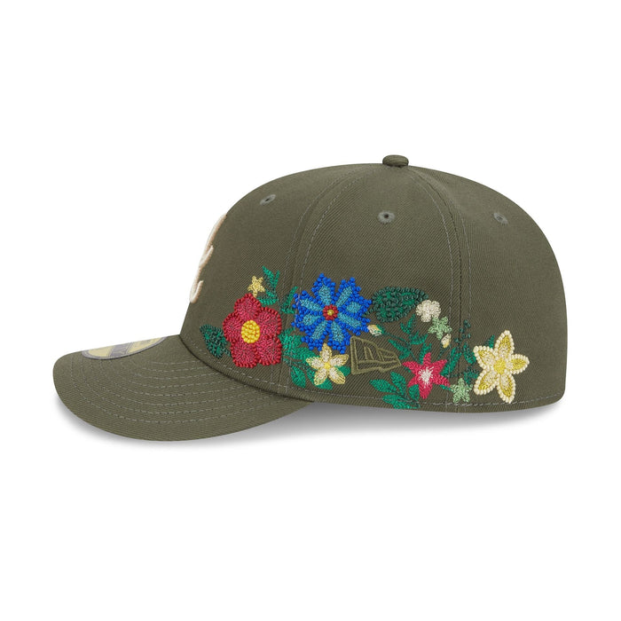 https://cdn.shopify.com/s/files/1/0601/2554/4675/files/60668925_59FIFTY_TONALFLORALS25426_ATLBRA_NOV_LSIDE.jpg?v=1746728140