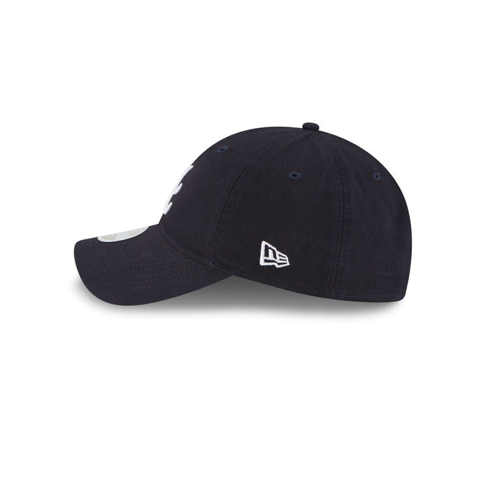 https://cdn.shopify.com/s/files/1/0601/2554/4675/files/60235352_9TWENTY_STOCK_ATLBRA_NAVY_LSIDE.jpg?v=1705601001
