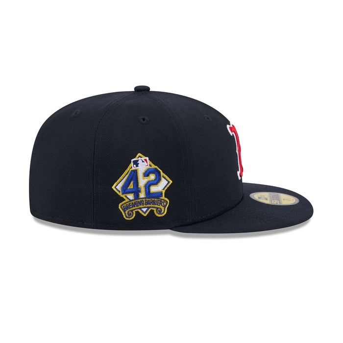 https://cdn.shopify.com/s/files/1/0601/2554/4675/files/60662341_59FIFTY_MLB25JRD5950_BOSRED_OTC_RSIDE.jpg?v=1741724234
