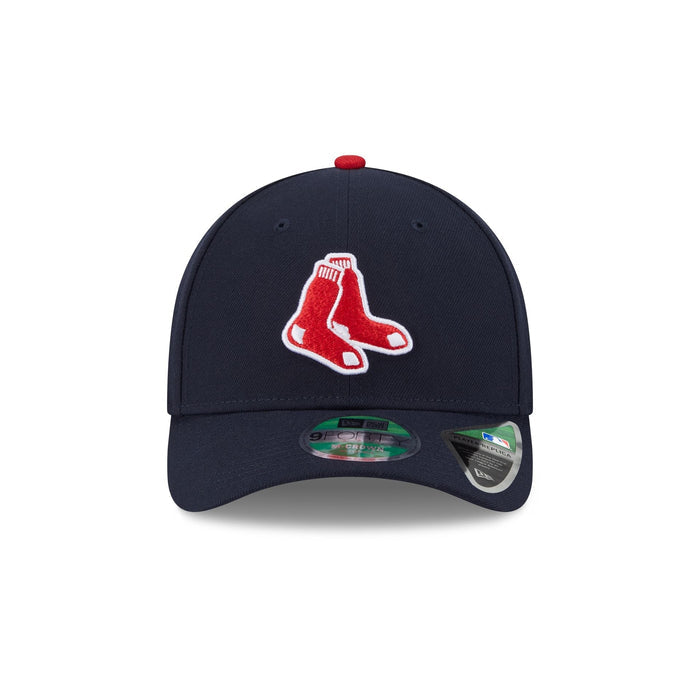 https://cdn.shopify.com/s/files/1/0601/2554/4675/files/60646776_9FORTYMC_MLBPLYRREP940MC_BOSRED_OTC_F.jpg?v=1736976594