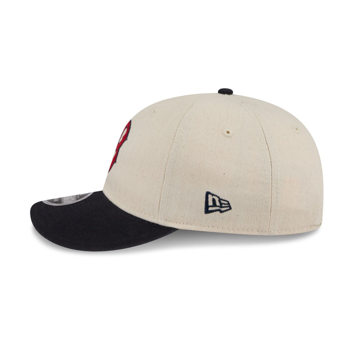 https://cdn.shopify.com/s/files/1/0601/2554/4675/files/60772886_RC9FIFTY_AMRICNAHRBON950RC_BOSRED_OTC_LSIDE.jpg?v=1761747876