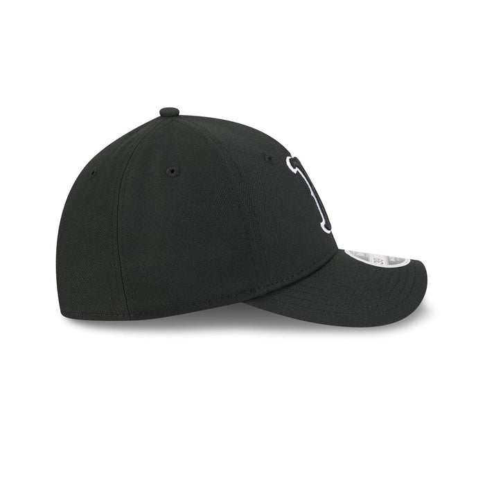 https://cdn.shopify.com/s/files/1/0601/2554/4675/files/60772484_39THIRTYMC_CHS39THIRTYMC30193_BOSRED_WHI_RSIDE.jpg?v=1768423659