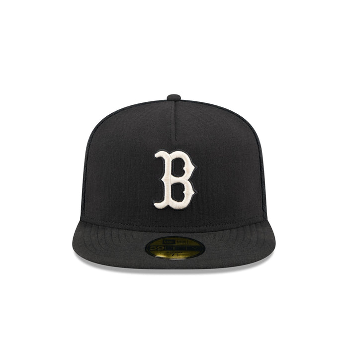 https://cdn.shopify.com/s/files/1/0601/2554/4675/files/60750771_59FIFTYAF_5950DAY5950AF2704_BOSRED_BLK_F.jpg?v=1745502721