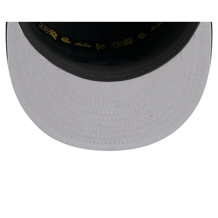 https://cdn.shopify.com/s/files/1/0601/2554/4675/files/60750793_59FIFTY_5950DAY5950SP270_BOSRED_BLK_UV.jpg?v=1745502730