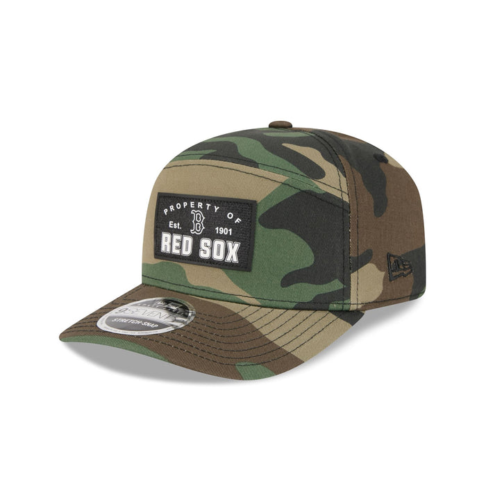 https://cdn.shopify.com/s/files/1/0601/2554/4675/files/60840429_9SEVENTYSP_QS970SP30413_BOSRED_WDC_3QL.jpg?v=1763396911