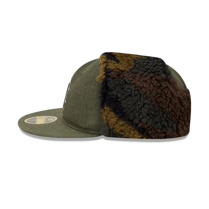 https://cdn.shopify.com/s/files/1/0601/2554/4675/files/60772905_RC59FIFTY_CAMODOGEAR595ORC_BOSRED_XGR_LSIDE.jpg?v=1762457324